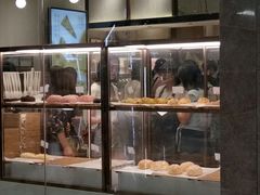面包甜点陈列柜-奈雪的茶(石家庄万象城店)