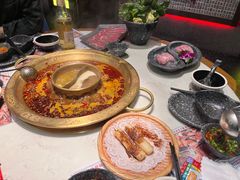 -哥老官重庆美蛙鱼头(五角场合生汇店)