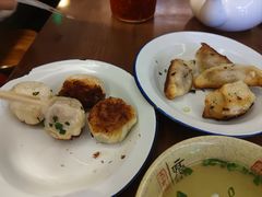 -舒蔡记生煎菜饭(云南中路店)