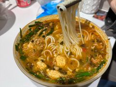 -粉八·云南米线·建水烧烤(常熟路店)