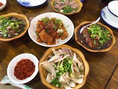 -小杨翘脚牛肉