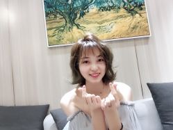 点击看大图 -CE·专业蛋白•羽毛接发·潮色烫染品牌店