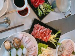 -红鼎豆捞·非遗鲍皇汤火锅(宝丰路店)