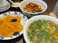 -八碗湘长沙市井菜(坡子街店)