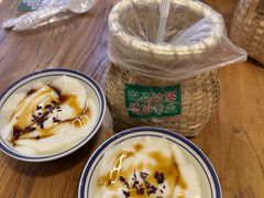 -云阿蛮云南生烫牛肉米线(奉贤路店)