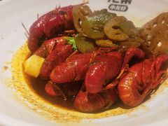 -龙巢盱眙龙虾·牛蛙·烧烤宵夜(八卦岭店)