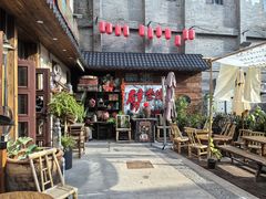 -劈柴院