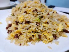 生炒牛肉饭-香港新发烧腊茶餐厅(万象店)