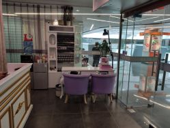 -薇兰专业脱毛连锁机构