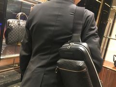 -GUCCI(南京德基店)