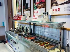 自助取餐区-馋笼小食堂-青岛大虾包(繁花里店)