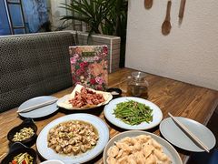 -三姐妹餐厅(曲江店)