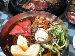 -韩红石板肉(范西路店)