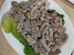 -渝君重庆火锅(嘉宾路店)