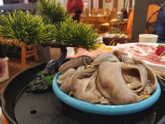 特色鲜毛肚-一斗火锅·招财羊毛肚(北温泉九号店)