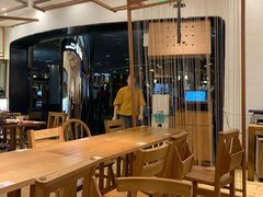 大堂-小满手工粉(上海品尊国际店)