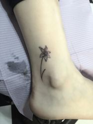 -Black Tattoo Studio