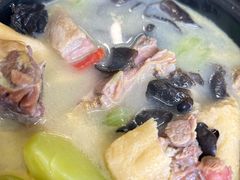 -天乐农家鱼头王(天目湖店)