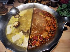 -湊湊火锅·茶憩(杭州湖滨银泰in77店)