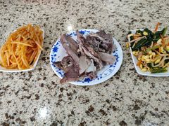 -吾穆勒蓬灰牛肉面·清真(北滨河中路店)