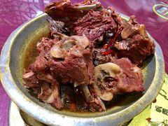 -玉泉酱羊骨饭庄(青吉里店)