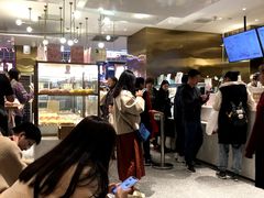 等位区-奈雪的茶(湖滨银泰in77C区PRO店)