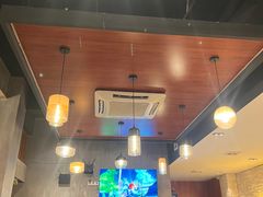 -郑贵初烧烤·烤凤爪的发明者(王家湾店)