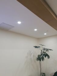 -HEYAN荷妍专业脱毛连锁机构