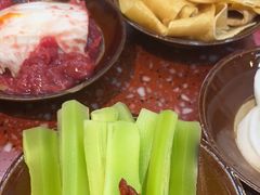 -赵美丽·重庆社区火锅·直营店(火车东站·中豪国际店)