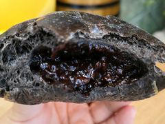 黑眼豆豆-东哥面包(江宁大润发店)