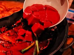 -周小明火锅(黑金冠社区店)