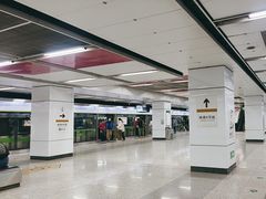 -白石桥南(地铁站)