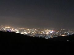 -鬼笑石后山停车场