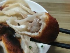 -胡记锅贴·沪上游子老鸭粉丝汤(太原路店)