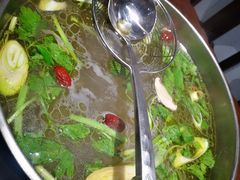 -乡土黄·鲜牛肉火锅·小龙虾(兴业街店)