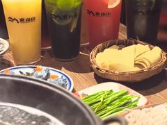 -袁山山重庆火锅(丈八北路店)
