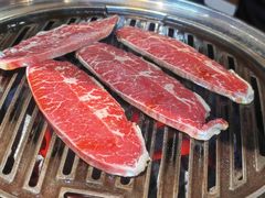-汉城烤肉·黑金冠(华山路店)