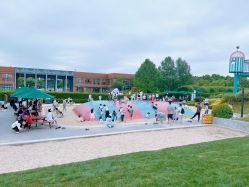 -季高兔窝窝亲子园(上海薰衣草公园店)