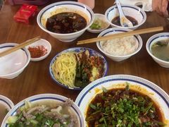 -杨三娘跷脚牛肉(羊子山西路店)