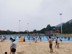 -汤山欢乐水世界