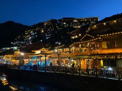 -苗湘食府(十年店)