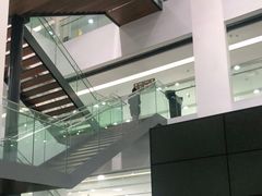 -浙江星杭奔驰4S店(海创园店)