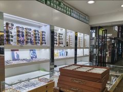 -广州宝岛眼镜武汉和光眼镜市场西区店