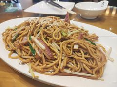 豉油皇炒面-粤色·老广州茶餐厅(河南商会大厦店)