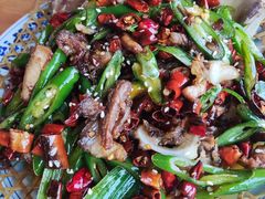 -郑件洋芋饭庄
