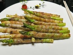 -忆江南·临江鱼馆