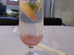 桃气气泡水-1/2half西餐(中大国际店)