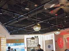 -潮界(虹桥新天地店)