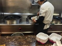 -小杨生煎(黄河路美食休闲街店)