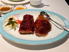 烧鹅拼蜜汁叉烧-伯衡55·吉品轩(乌鲁木齐南路店)